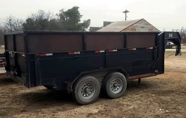 black-rental-trailer-cropped2 Dry Creek Trash Service - Rental Trailer Photo